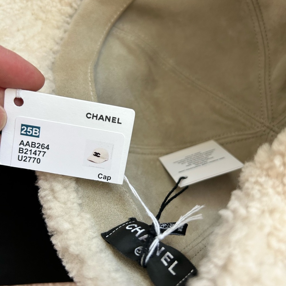 Chanel Shearling cap. One size - Picture 10 of 11